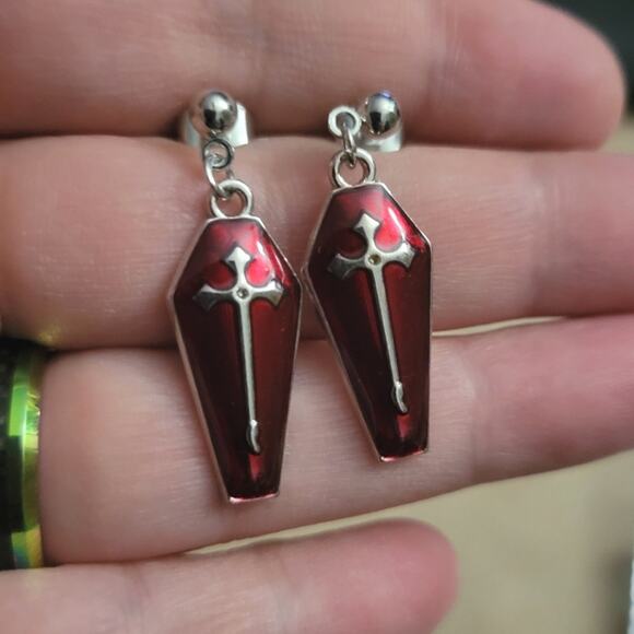 Coffin and cross red & silver tone gothic earrings - Picture 1 of 2